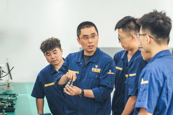 717341965.jpg 717341965.jpg