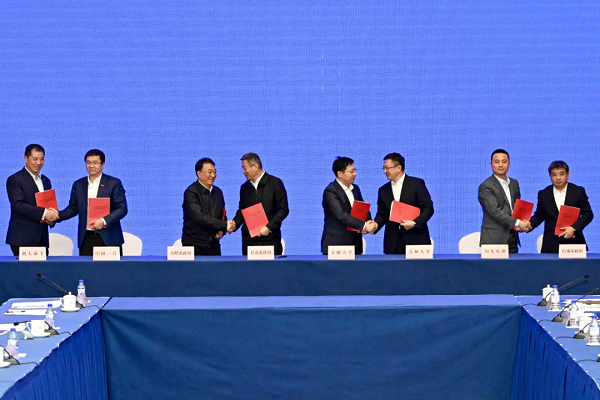 1.webp.png 1.webp.png