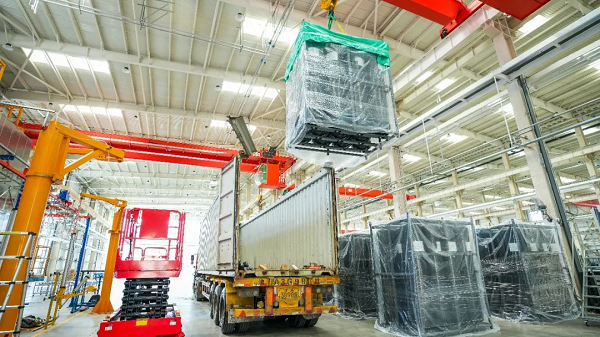 2.webp.png 2.webp.png