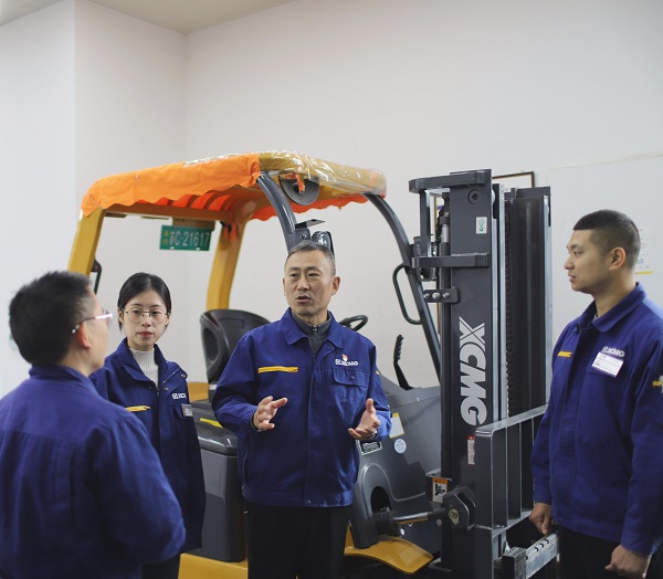 全国人大代表、徐工机械副总裁、总工程师 单增海：为工程机械装上“AI大脑”