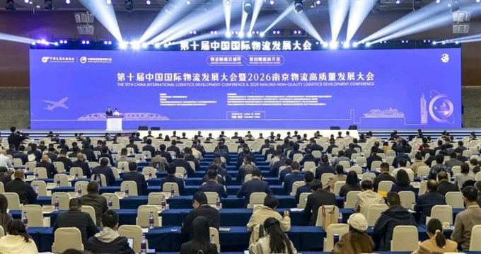 共筑航空物流绿色生态！徐工集团与东部机场集团签署战略合作协议